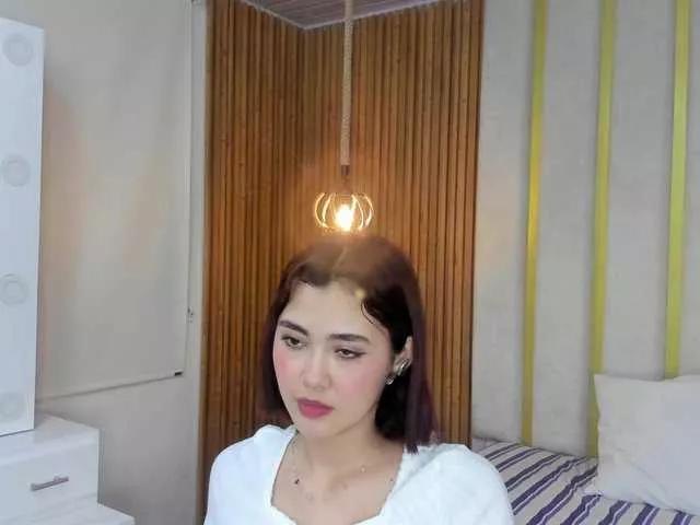 ISABELLA-HEITS on BongaCams