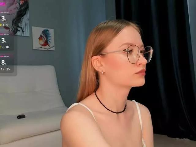 IsabellaTorrance on BongaCams 