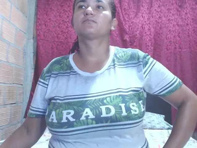 isabellegree on BongaCams 