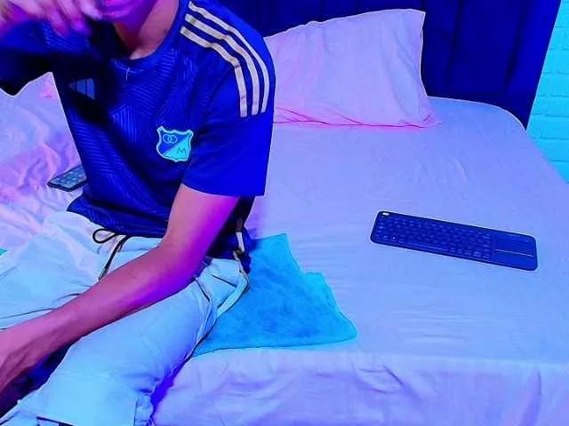 Isangel21 on BongaCams