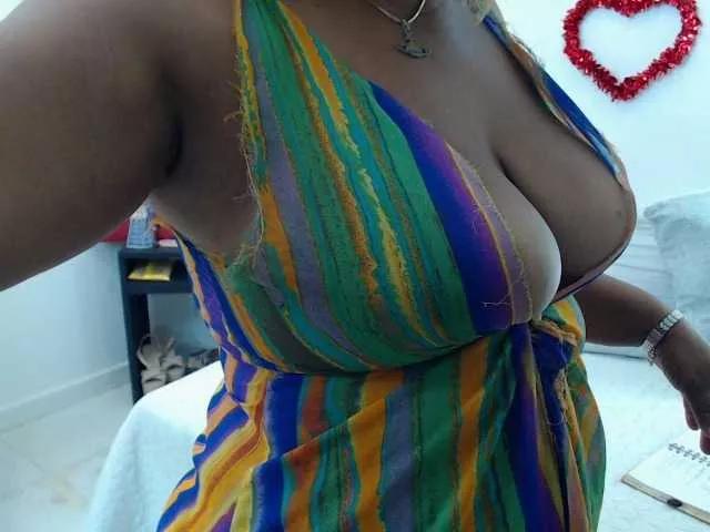 Ivanna-Lareal on BongaCams 