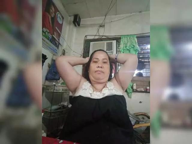 jelyn87 on BongaCams