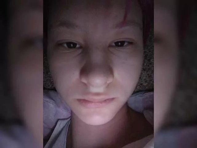 Offline jillari on BongaCams