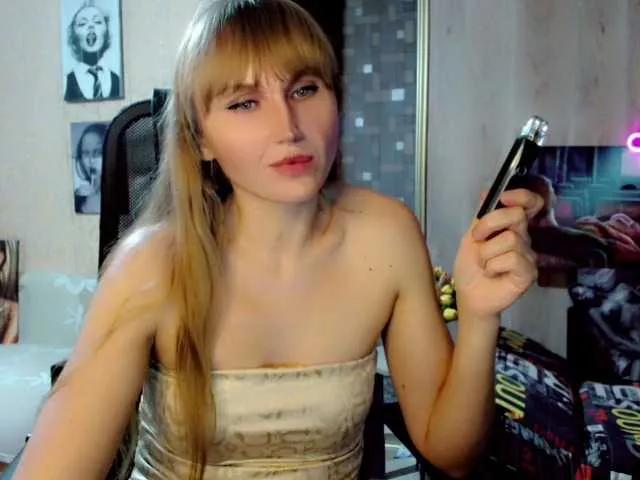 JuicyGloss on BongaCams 