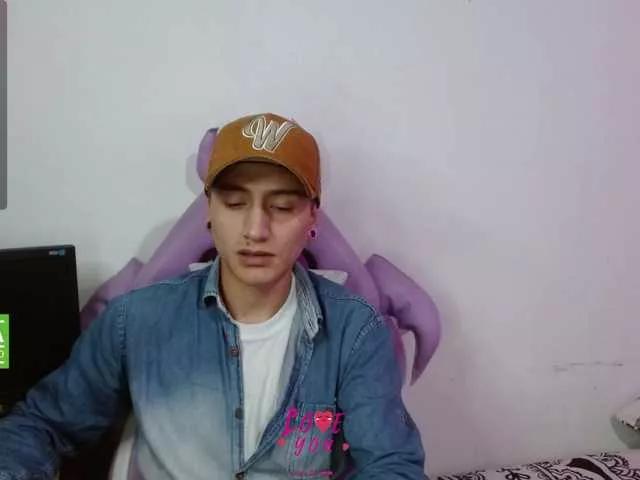 julieth-and-taiyler on BongaCams 