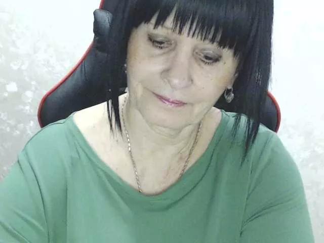 Offline KatarinaGloss on BongaCams