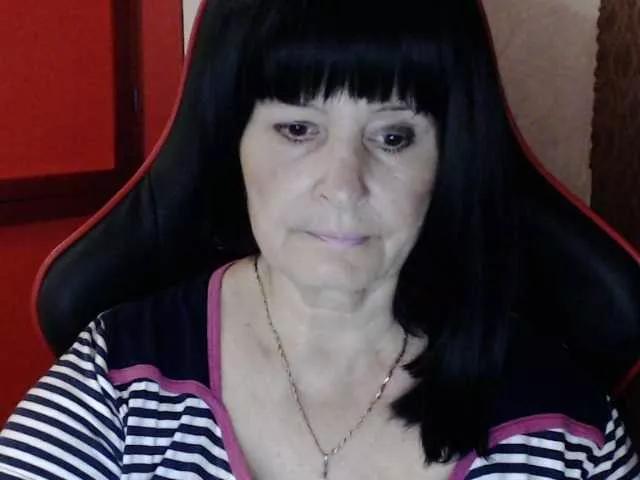 Offline KatarinaGloss on BongaCams