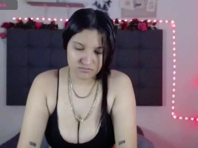 Kattyzapata on BongaCams 