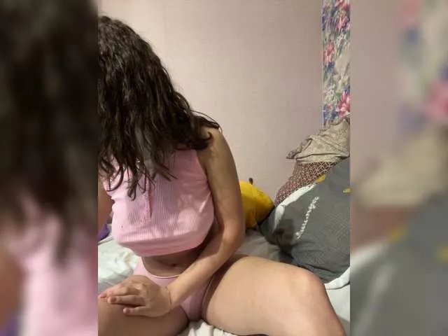 Offline Keliveasa on BongaCams