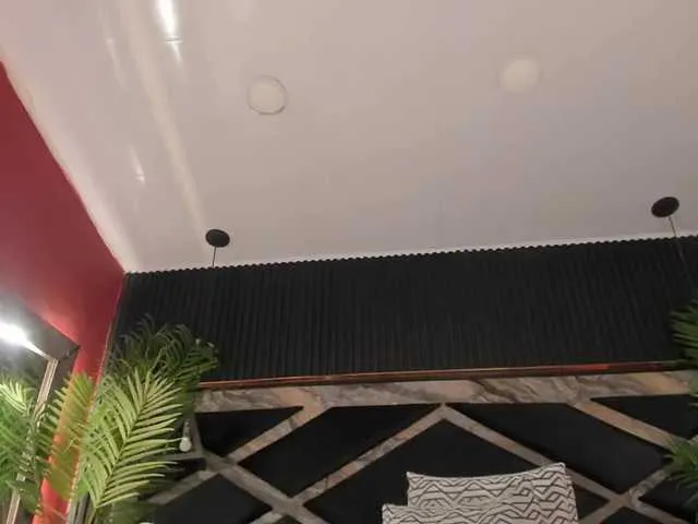 KendallWiings on BongaCams