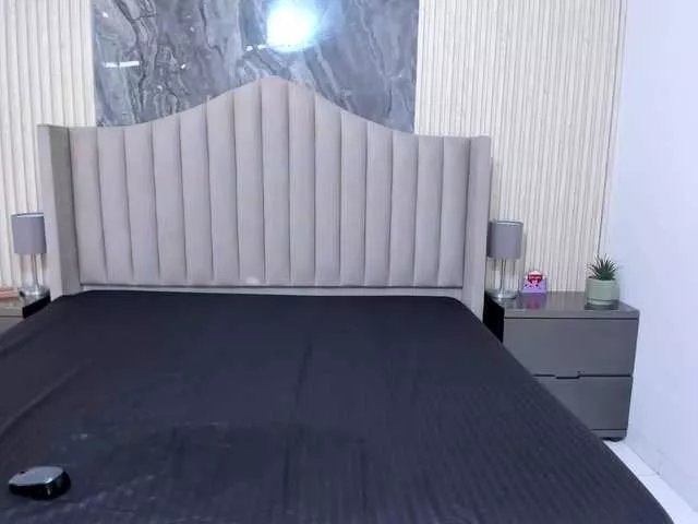 Offline Kenia-Storm on BongaCams