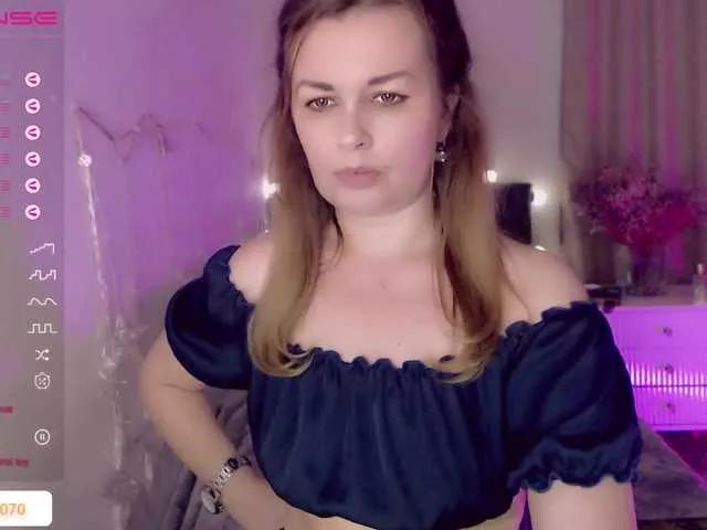 kikki27 on BongaCams 