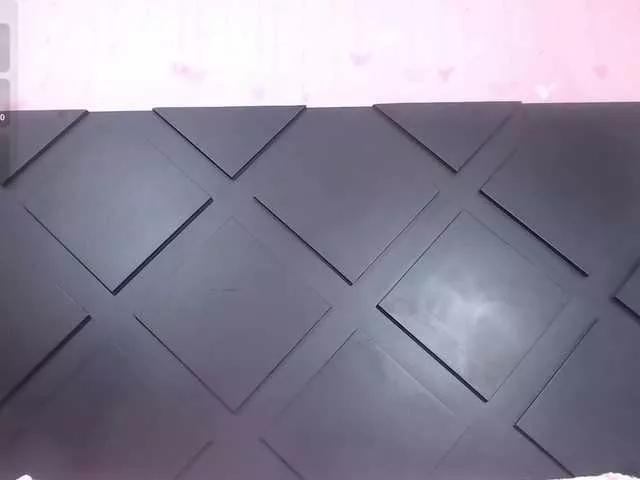 Freechat KinkyCutie on BongaCams