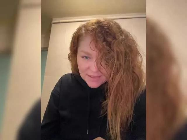 Kiraa24 on BongaCams 