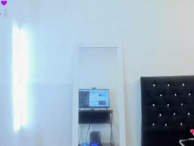 Kloee11 on BongaCams 