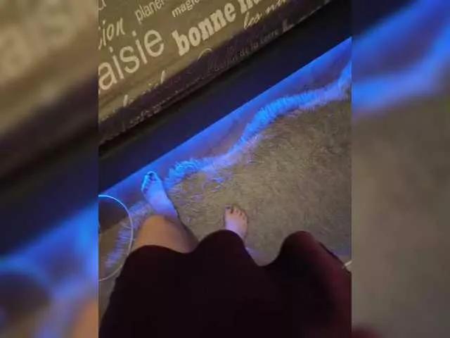 Offline Koshecka77 on BongaCams