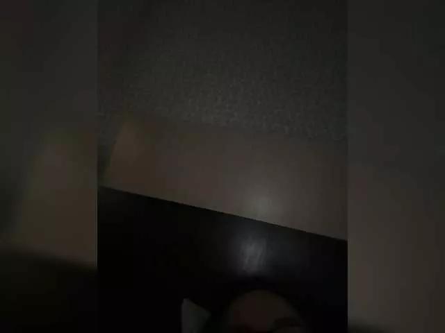 Offline KristiMur1 on BongaCams