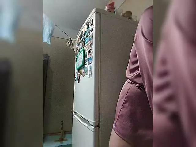 Ksenia333 on BongaCams 
