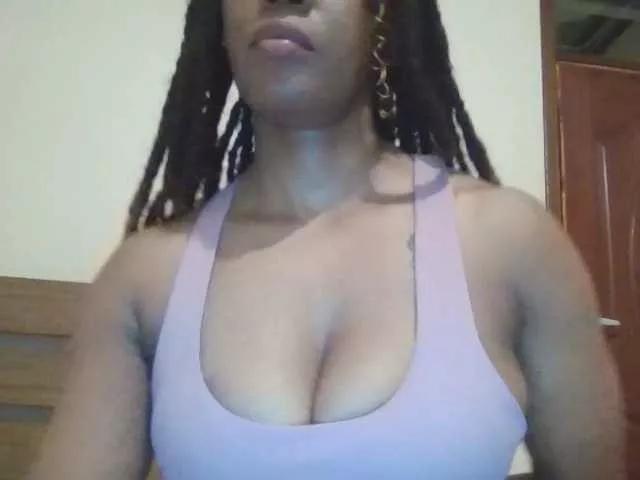 Offline Ladyhoneyhotpot on BongaCams