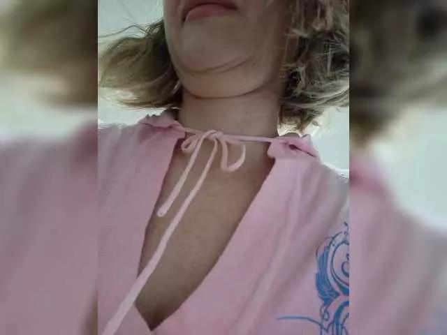 LagoonJoy on BongaCams 