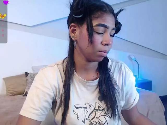 Offline Lana-Starlett on BongaCams