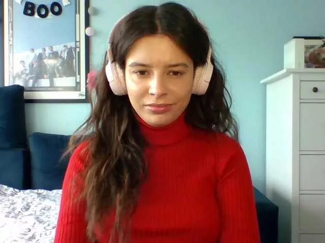 Offline Larice on BongaCams