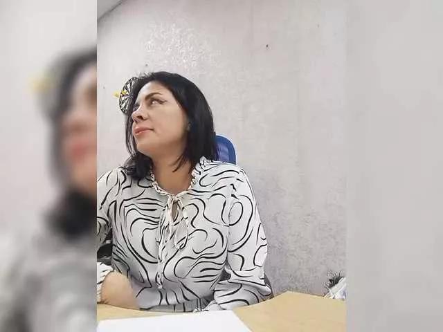 Lassy999 on BongaCams 