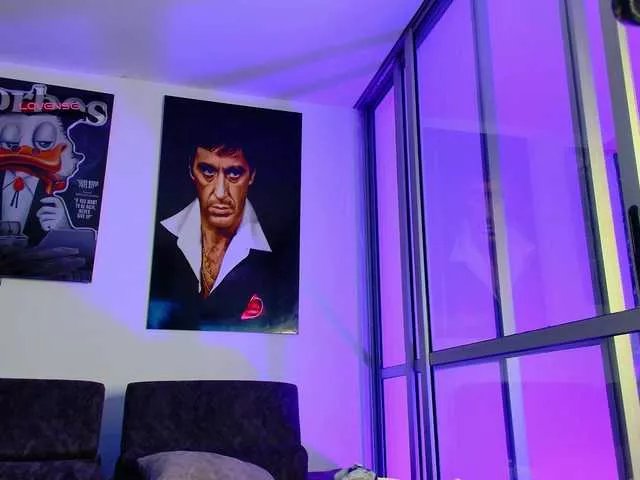 Offline latin-couple77 on BongaCams