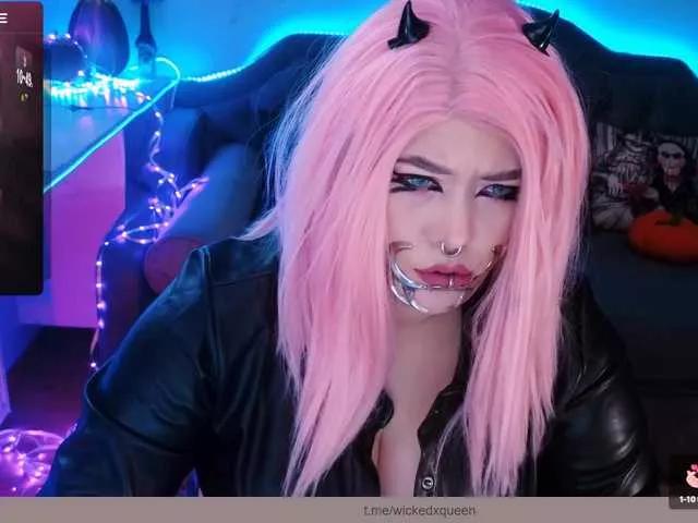 Laura-Wicked on BongaCams 