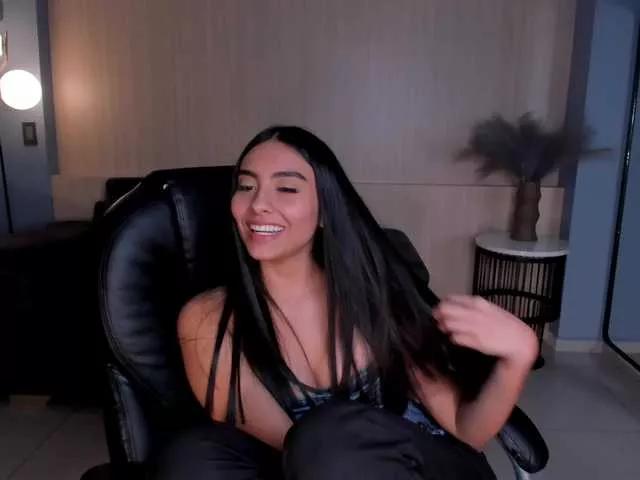 LauraVegaX on BongaCams 