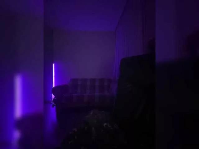 LeCriss on BongaCams 