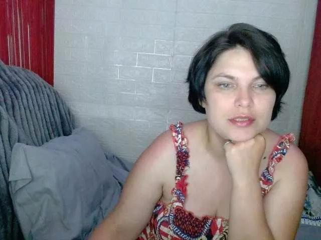 LedyFlower on BongaCams 