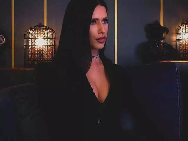 LexaAdams on BongaCams 