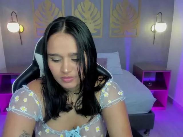 Offline lia-sexx19 on BongaCams