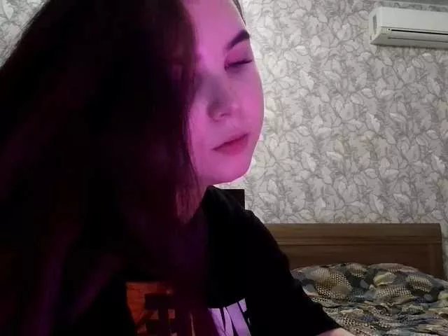 Offline LiaNickolas on BongaCams