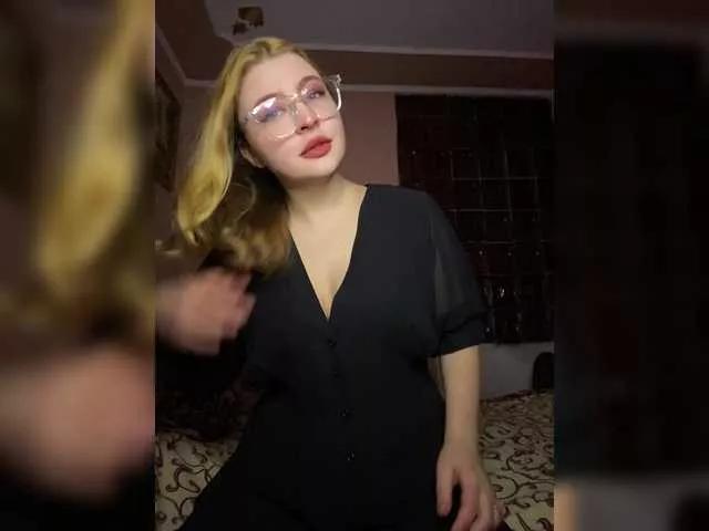 Lilian00666a on BongaCams 