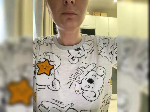 lilu2408 on BongaCams 