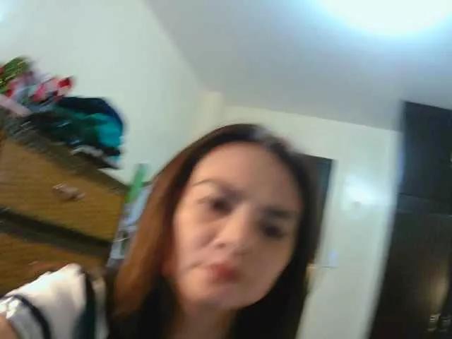 lilymaepinay on BongaCams 