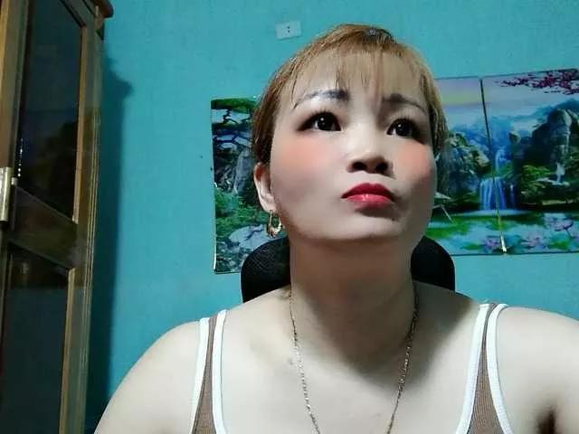 Linhanhsex2k on BongaCams 