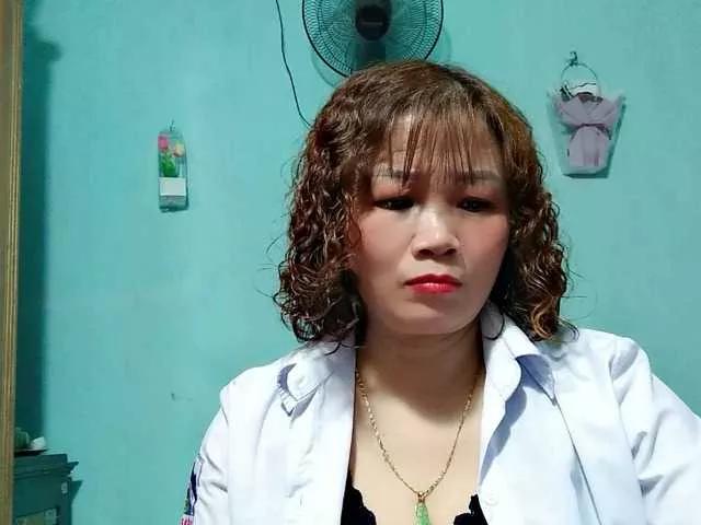 Linhanhsex2k on BongaCams 