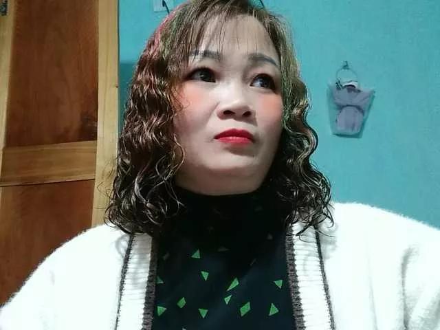 Linhanhsex2k on BongaCams 