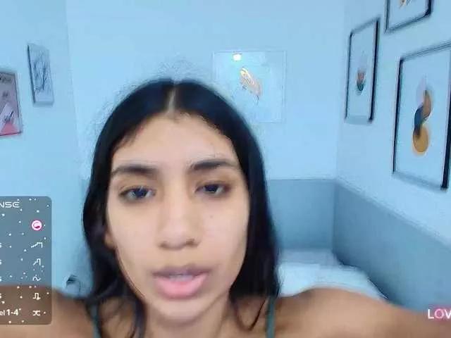 littleeemiily on BongaCams 