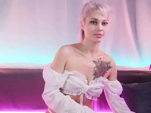 Loly-Poly on BongaCams 