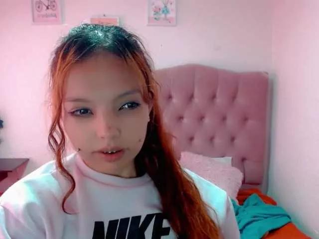 loren44tits on BongaCams 