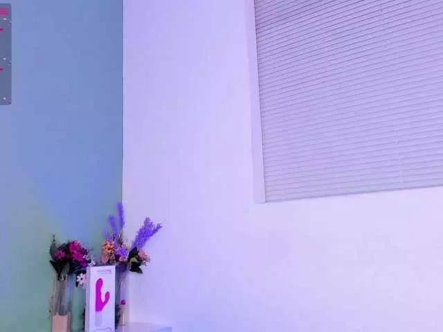 LovelyNicky on BongaCams 