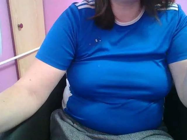 Luci22 on BongaCams 