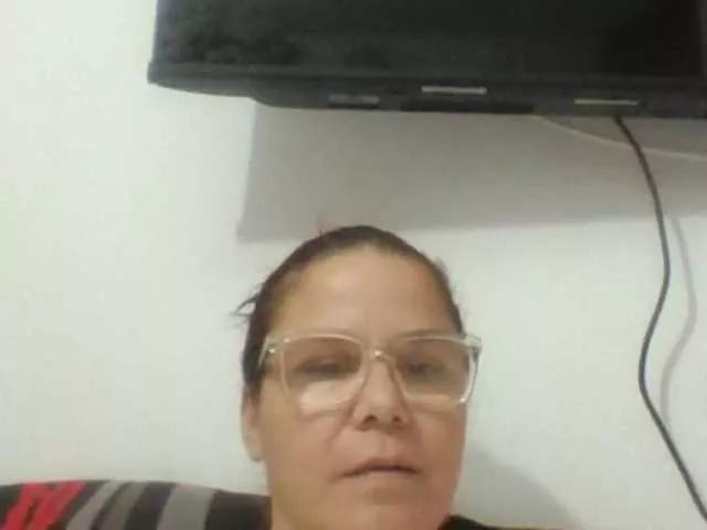 Offline lucianamaster on BongaCams