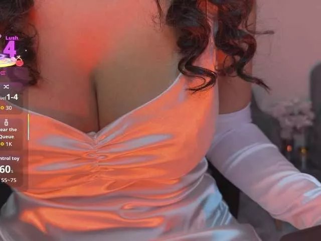 Offline majesticmadam on BongaCams