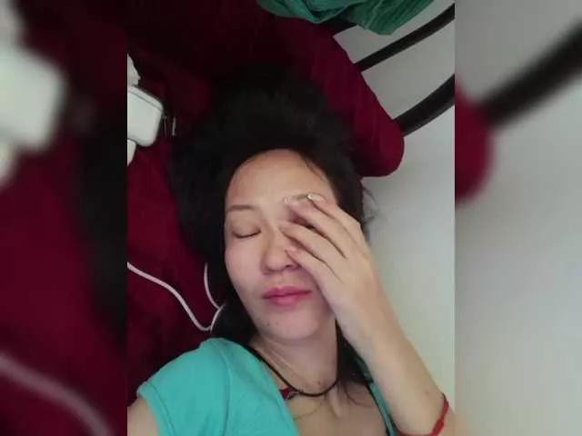 Offline Manamy on BongaCams