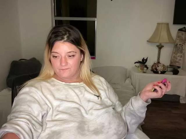 maramaze on BongaCams 